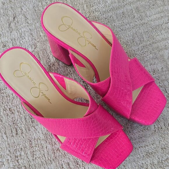 Jessica Simpson | Basima Pink Platform Sandals - Picture 3 of 9